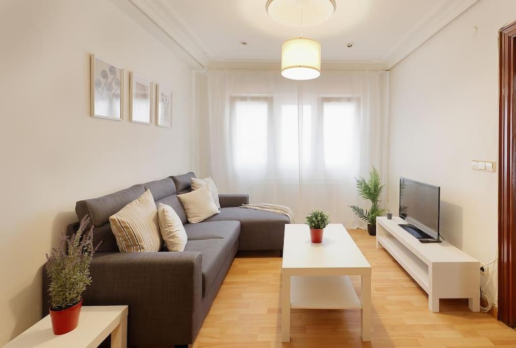 621B Acogedor Apartamento Oviedo Exterior foto